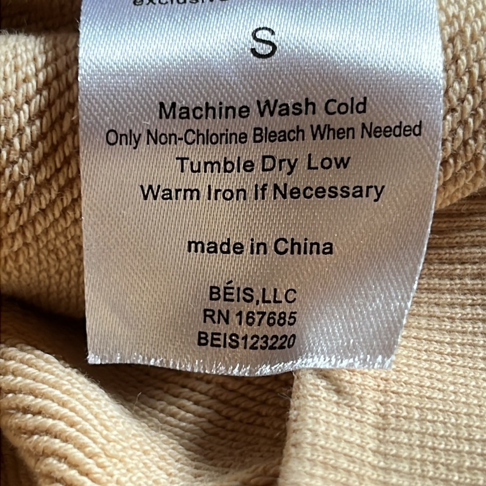 BEIS Cream Sweatshirt small - Picture 7 of 7